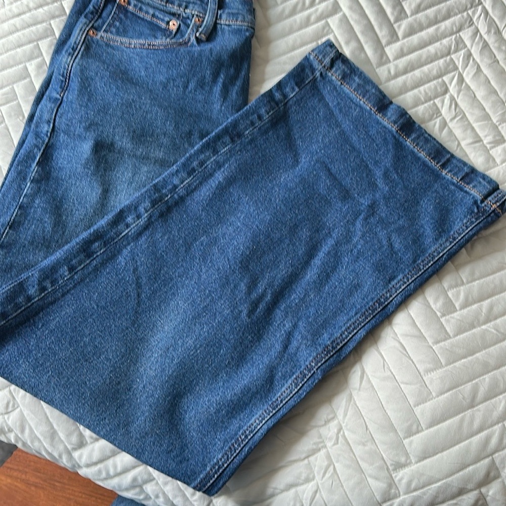 GAP High Rise Wide-Leg Jeans 12/31R. EUC - Picture 9 of 11